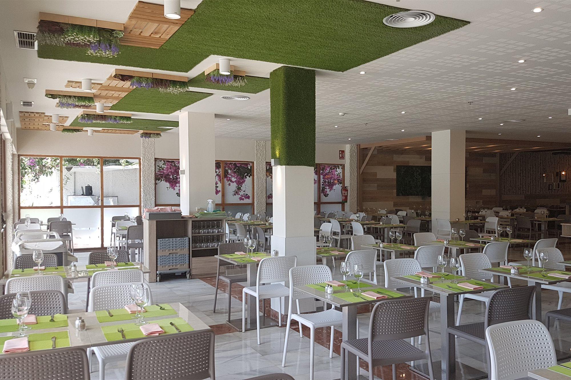 Thb San Fermin Hotel Benalmádena Kültér fotó