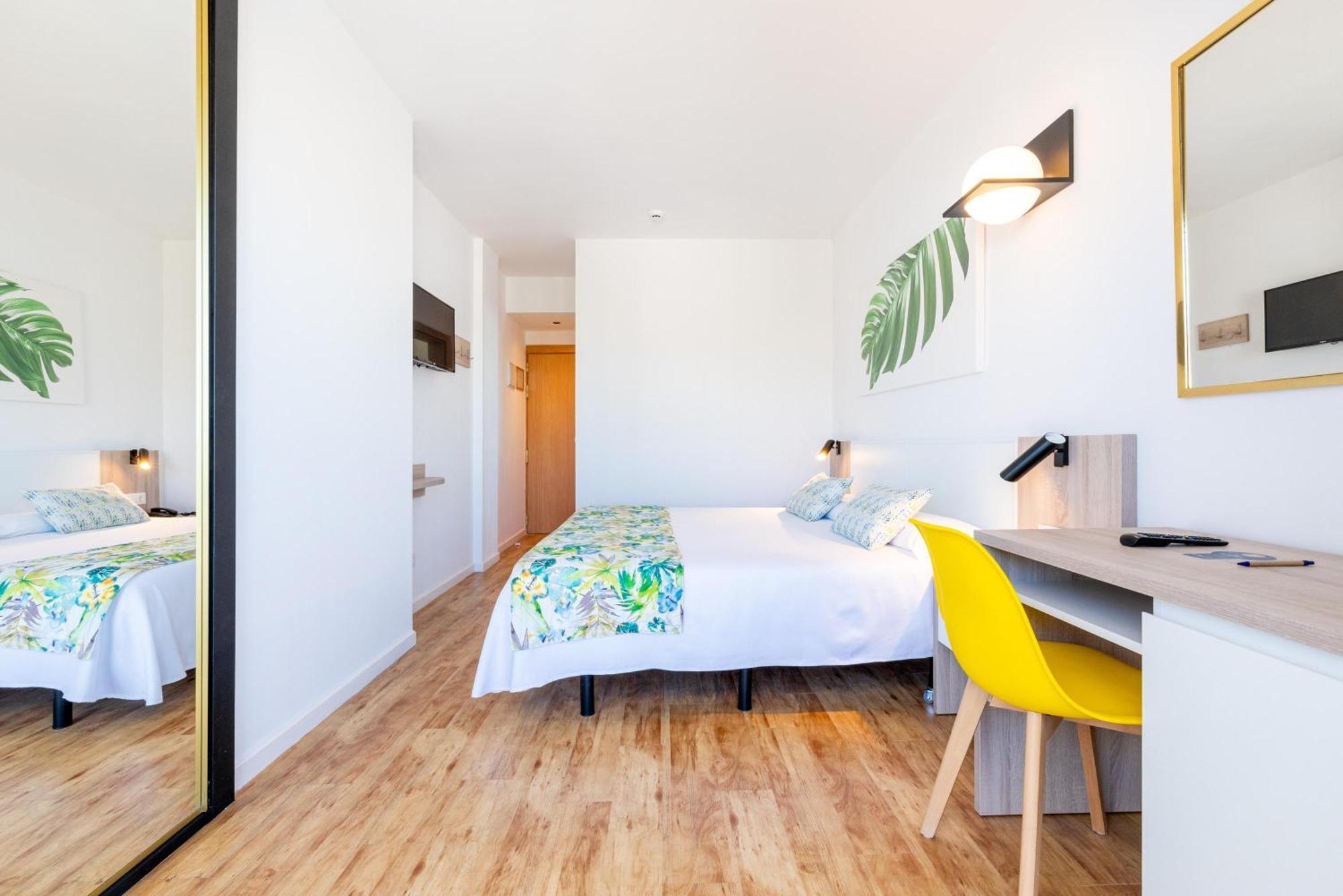 Thb San Fermin Hotel Benalmádena Kültér fotó