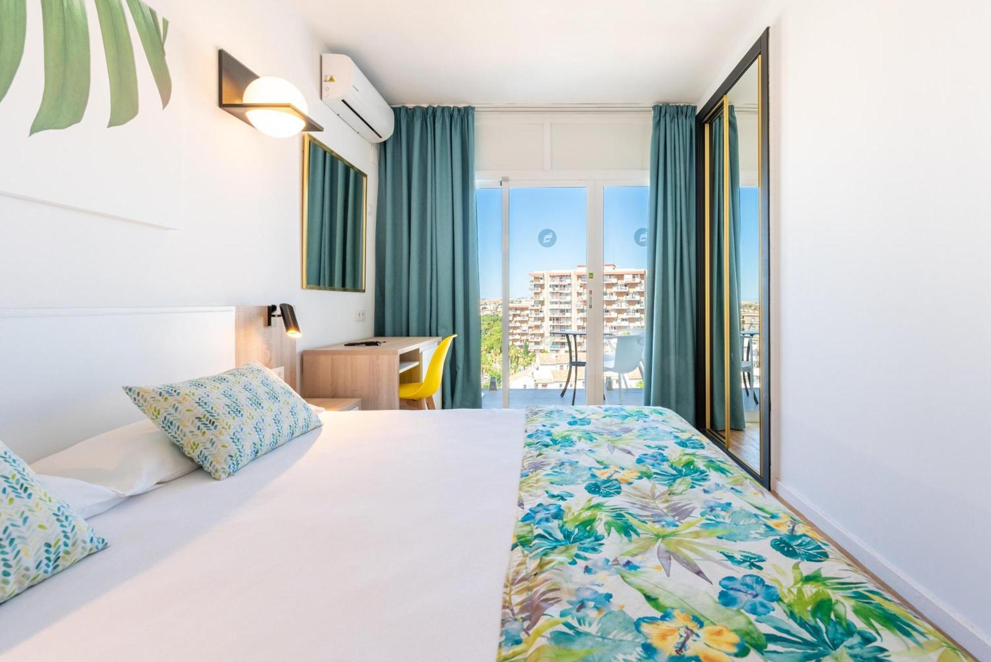 Thb San Fermin Hotel Benalmádena Kültér fotó