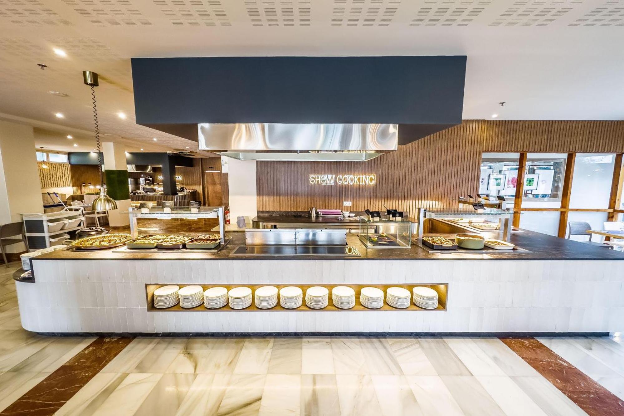 Thb San Fermin Hotel Benalmádena Kültér fotó