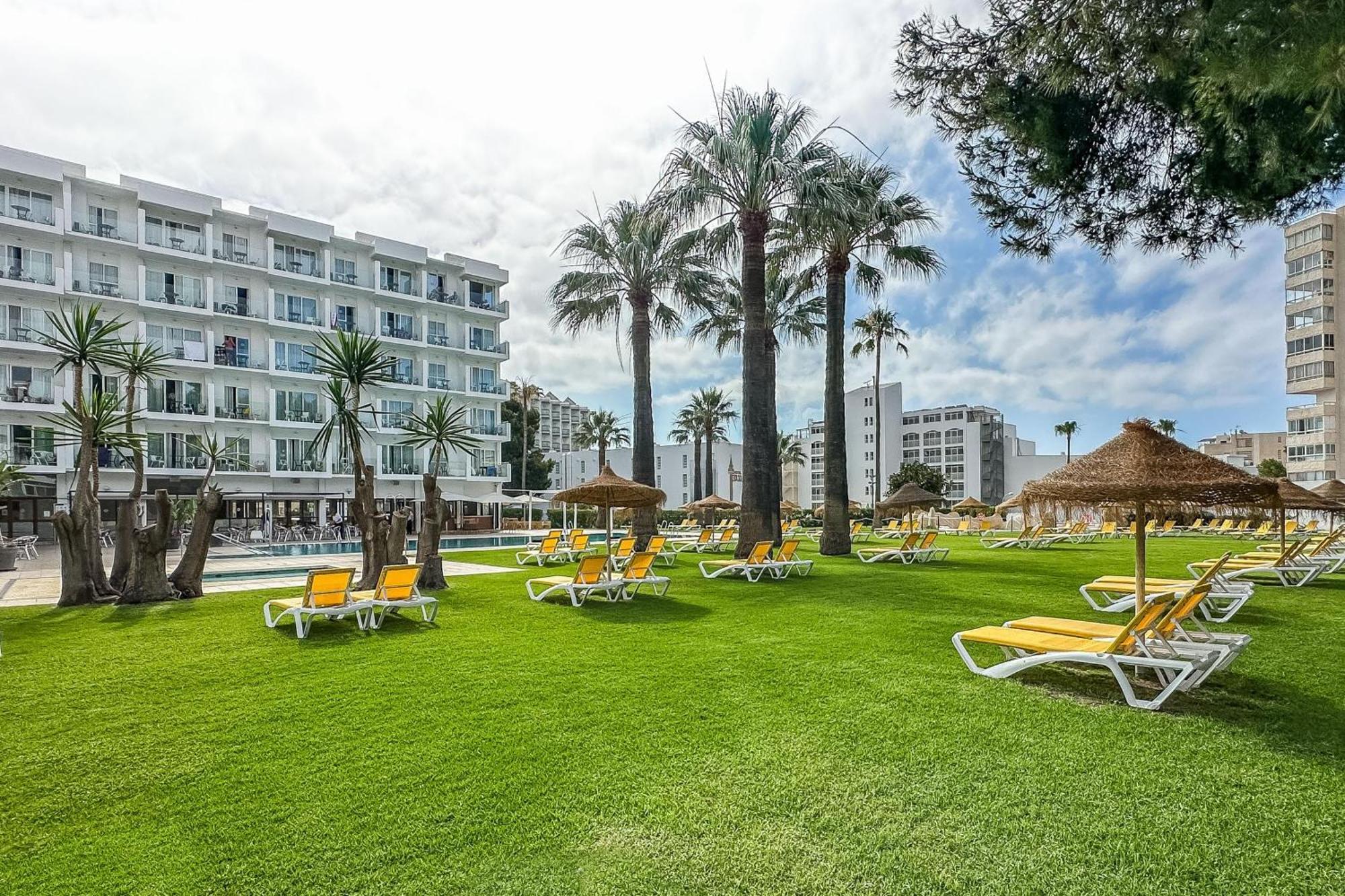 Thb San Fermin Hotel Benalmádena Kültér fotó